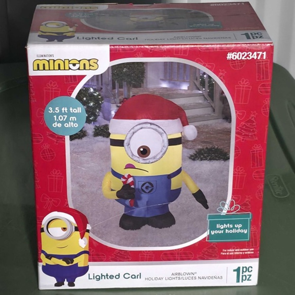 The Minions Carl Christmas Lighted LED Airblown Inflatable 3.5 Ft Gemmy XMAS NEW